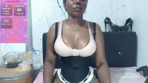 Paola online show from April 12, 4:23 pm