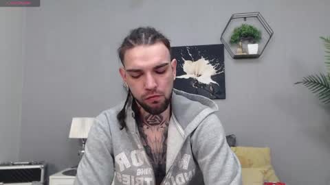 Snapshot of kanehunter chatting on April 21, 2:51 am Kane online show from April 21, 2:51 am