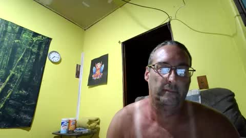 Snapshot of kansasfarmer1 chatting on October 12, 12:15 pm kansasfarmer1 online show from October 12, 12:15 pm