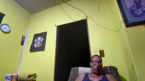 Snapshot of kansasfarmer1 chatting on October 13, 12:21 am kansasfarmer1 online show from October 13, 12:21 am