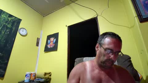 Snapshot of kansasfarmer1 chatting on October 14, 4:46 am kansasfarmer1 online show from October 14, 4:46 am