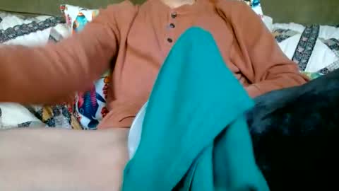 Snapshot of kaonashi69 chatting on November 3, 1:45 pm kaonashi69 online show from November 3, 1:45 pm