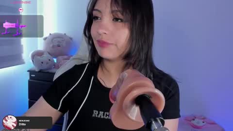 Hanny online show from December 3, 5:22 pm