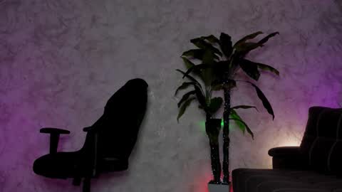 Snapshot of kaow65 chatting on March 2, 4:03 am Emma online show from March 2, 4:03 am