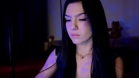 kara_life online show from October 3, 1:13 am