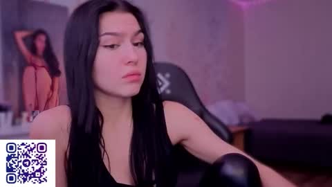 kara_life online show from March 2, 7:15 am