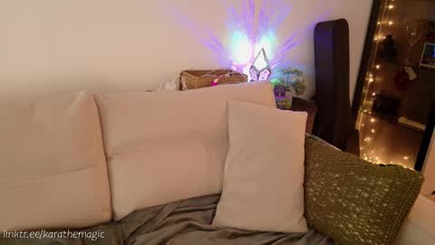 I am here around 5am GMT karathemagic online show from February 16, 7:48 am