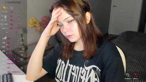 Snapshot of karen_jeff chatting on September 24, 11:35 am Karen online show from September 24, 11:35 am