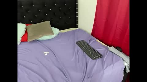 karen_josy online show from September 9, 1:27 am