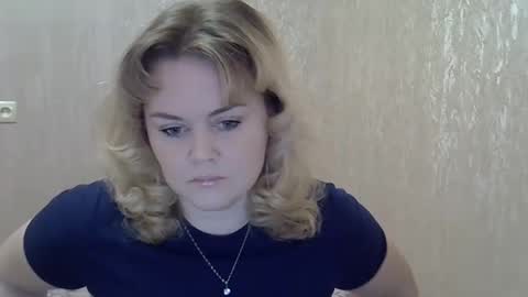 Snapshot of karennelsonx chatting on December 18, 11:13 am karennelsonx online show from December 18, 11:13 am