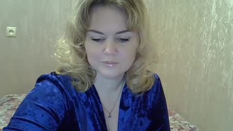 Snapshot of karennelsonx chatting on December 19, 3:19 pm karennelsonx online show from December 19, 3:19 pm