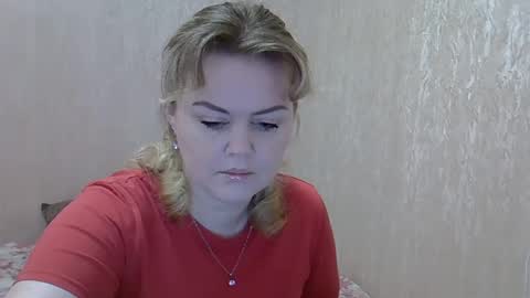 Snapshot of karennelsonx chatting on December 20, 11:21 am karennelsonx online show from December 20, 11:21 am