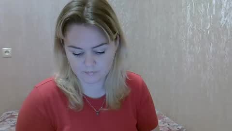 Snapshot of karennelsonx chatting on December 25, 5:37 pm karennelsonx online show from December 25, 5:37 pm