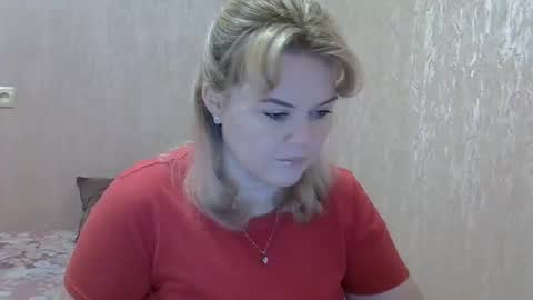 Snapshot of karennelsonx chatting on January 9, 9:06 am karennelsonx online show from January 9, 9:06 am