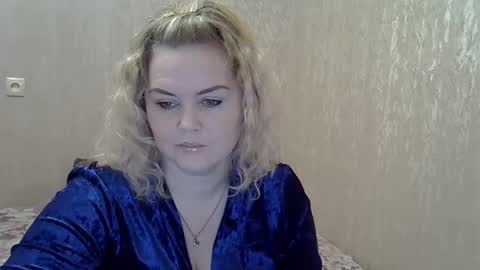 Snapshot of karennelsonx chatting on January 10, 10:28 am karennelsonx online show from January 10, 10:28 am