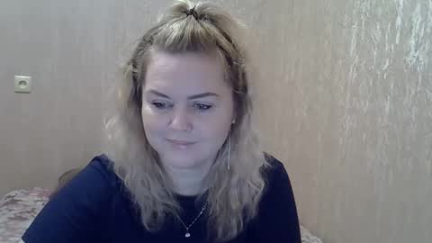 Snapshot of karennelsonx chatting on January 12, 8:03 pm karennelsonx online show from January 12, 8:03 pm