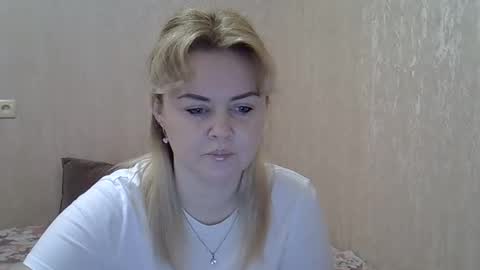 Snapshot of karennelsonx chatting on January 14, 3:47 pm karennelsonx online show from January 14, 3:47 pm