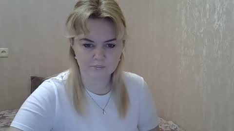 Snapshot of karennelsonx chatting on January 14, 6:49 pm karennelsonx online show from January 14, 6:49 pm