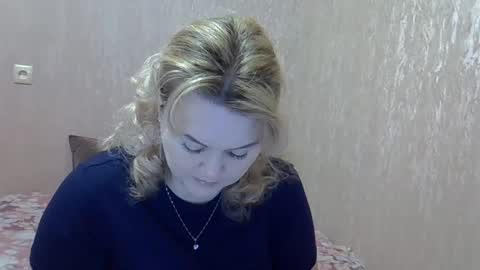 Snapshot of karennelsonx chatting on January 16, 7:28 am karennelsonx online show from January 16, 7:28 am