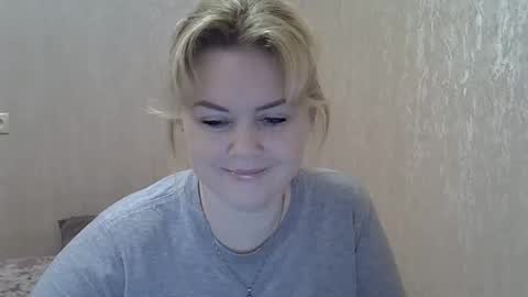 Snapshot of karennelsonx chatting on January 23, 5:42 pm karennelsonx online show from January 23, 5:42 pm