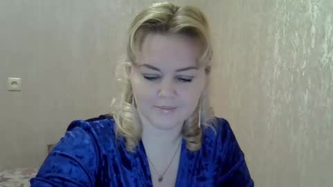 Snapshot of karennelsonx chatting on January 24, 1:25 pm karennelsonx online show from January 24, 1:25 pm