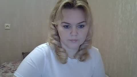 Snapshot of karennelsonx chatting on January 31, 11:35 am karennelsonx online show from January 31, 11:35 am