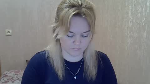 Snapshot of karennelsonx chatting on February 4, 6:06 pm karennelsonx online show from February 4, 6:06 pm