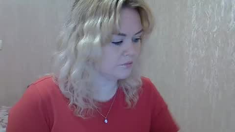 Snapshot of karennelsonx chatting on February 5, 12:17 pm karennelsonx online show from February 5, 12:17 pm