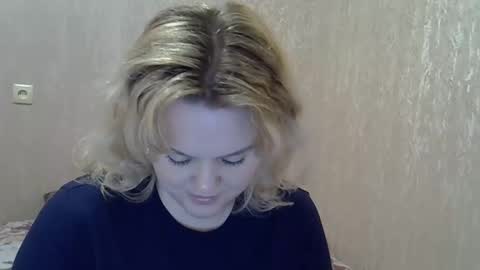 Snapshot of karennelsonx chatting on February 17, 5:32 pm karennelsonx online show from February 17, 5:32 pm