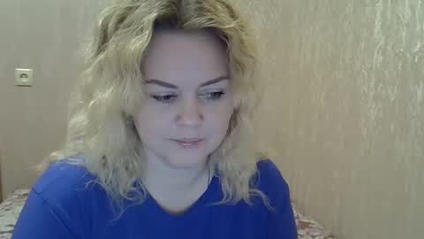 Snapshot of karennelsonx chatting on March 1, 4:22 pm karennelsonx online show from March 1, 4:22 pm