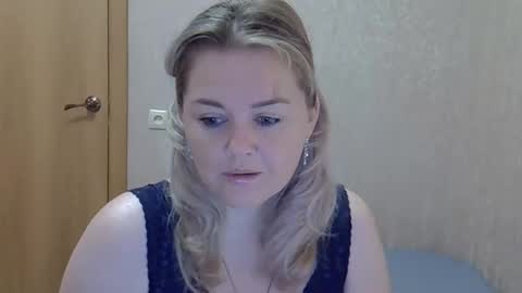 Snapshot of karennelsonx chatting on October 11, 1:20 pm karennelsonx online show from October 11, 1:20 pm