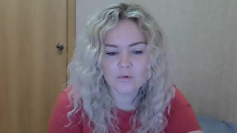 karennelsonx online show from March 1, 9:33 am