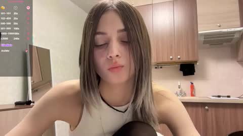 May online show from November 26, 5:25 pm