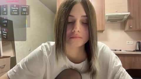 May online show from December 15, 5:17 pm