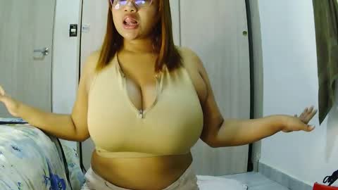 kari online show from February 26, 5:06 am