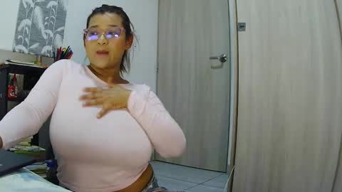 kari online show from February 27, 3:39 am