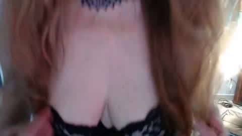 Snapshot of karima_sarabe chatting on October 25, 10:26 pm karima_sarabe online show from October 25, 10:26 pm