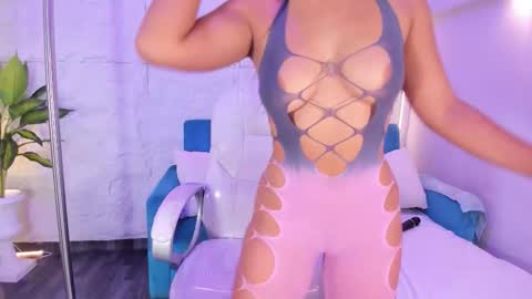 KarimeRous online show from January 9, 10:55 pm