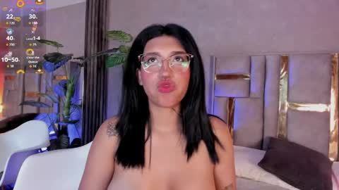 Snapshot of karin_ks chatting on June 5, 3:13 am Karina online show from June 5, 3:13 am