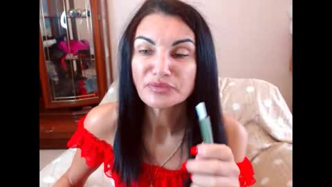 Snapshot of karina8571 chatting on October 2, 8:21 am Karina online show from October 2, 8:21 am