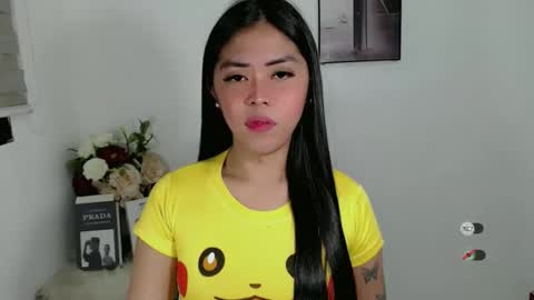 I AM BELLE online show from March 18, 9:34 am