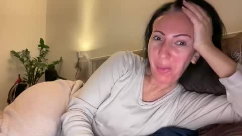 Karina online show from April 6, 8:54 pm