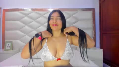Snapshot of karinagomezxxx chatting on September 24, 1:47 pm Karina Gomez online show from September 24, 1:47 pm