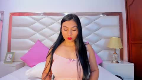 Snapshot of karinagomezxxx chatting on October 7, 1:41 pm Karina Gomez online show from October 7, 1:41 pm