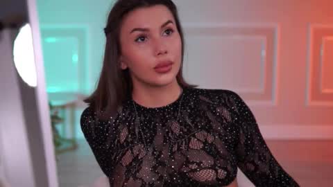 Karina online show from November 22, 9:19 am