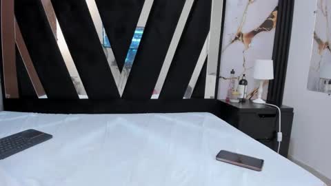 Snapshot of karinasimonz chatting on February 22, 9:24 pm KarinaSimonz online show from February 22, 9:24 pm