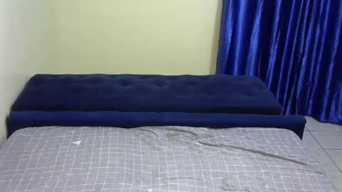 karinda_d online show from March 9, 1:20 am