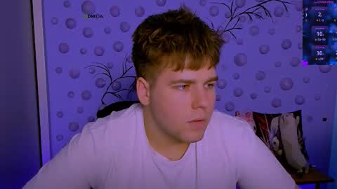 Karl online show from March 4, 8:26 pm