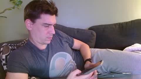 Snapshot of karl_mask chatting on December 17, 2:06 am Karl online show from December 17, 2:06 am