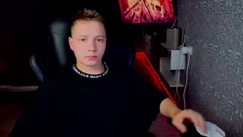 Snapshot of karl_night_ chatting on May 26, 7:10 pm karl night online show from May 26, 7:10 pm